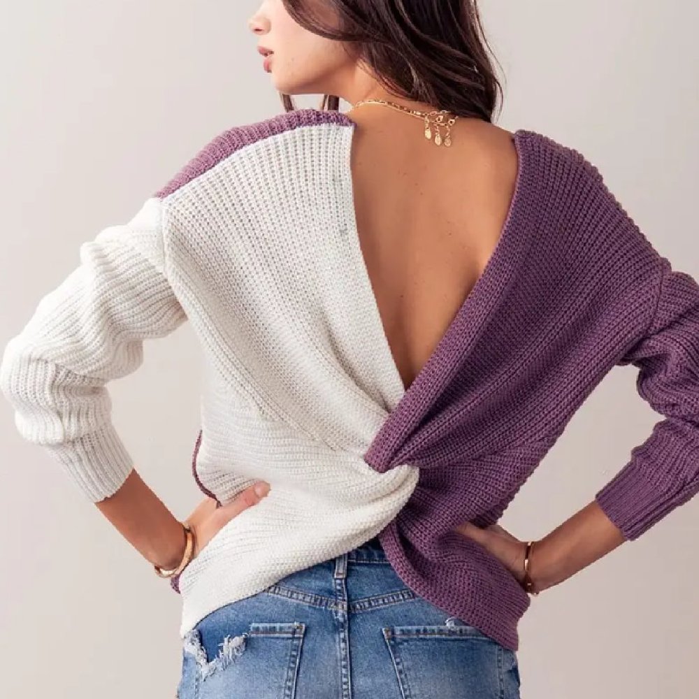 COLORBLOCK TWIST OPEN BACK SWEATER